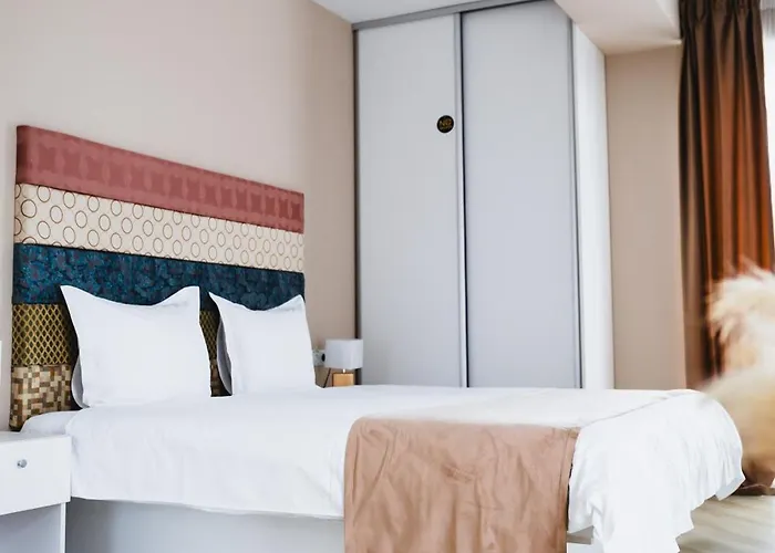 7-17 Zorilor Lejlighed