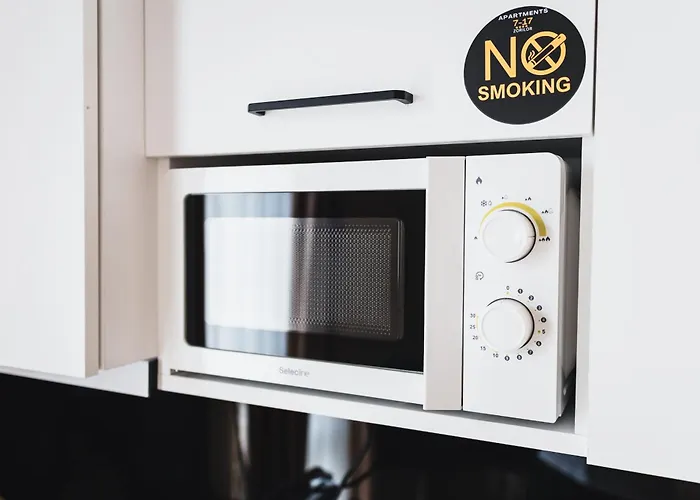 7-17 Zorilor * Cluj-Napoca